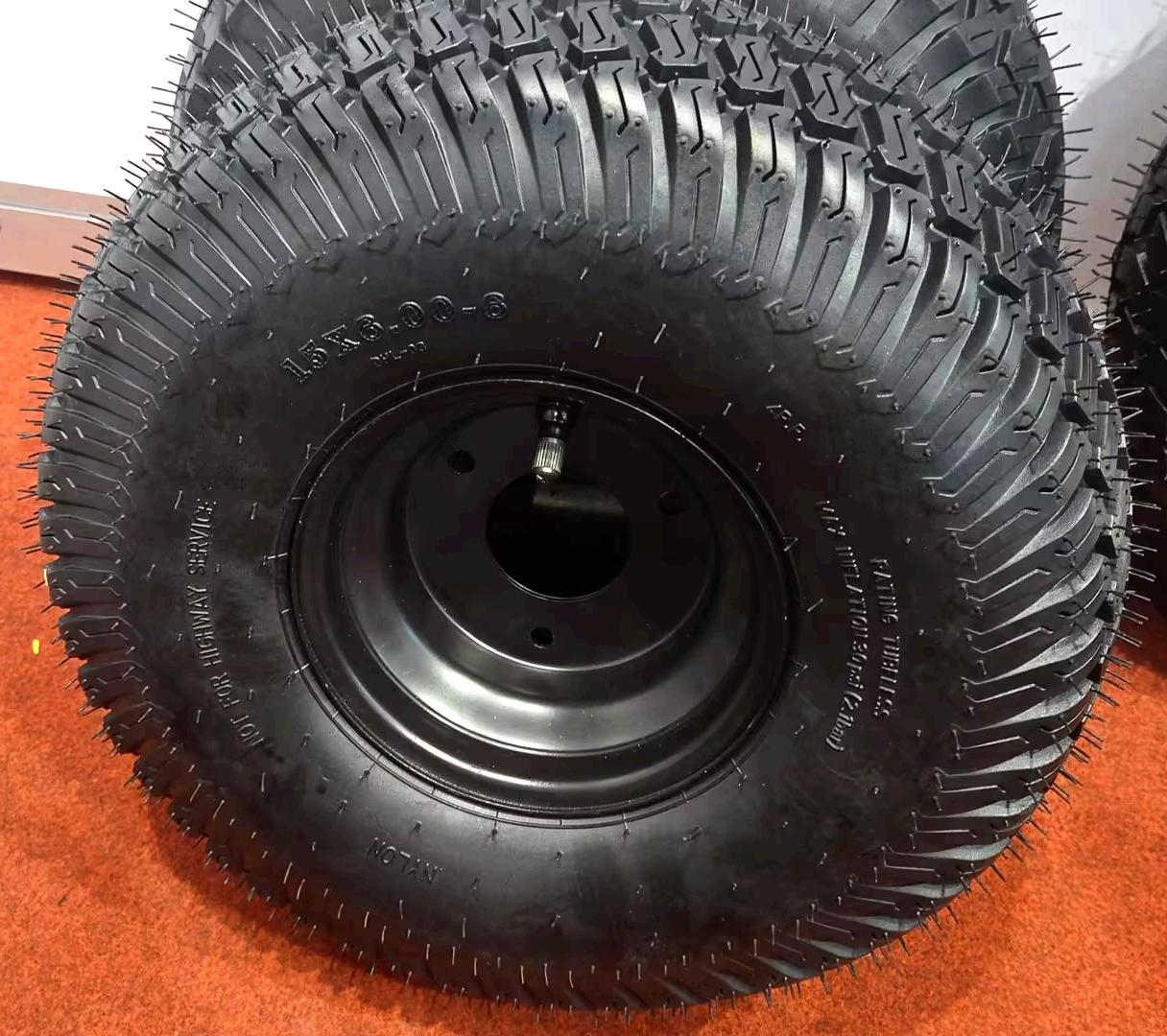 4-ply pnuematic rubber wheel